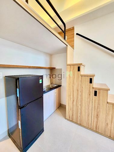 Hình ảnh Cho thuê duplex bancon như hình ngay Lý Phục Man Quận 7