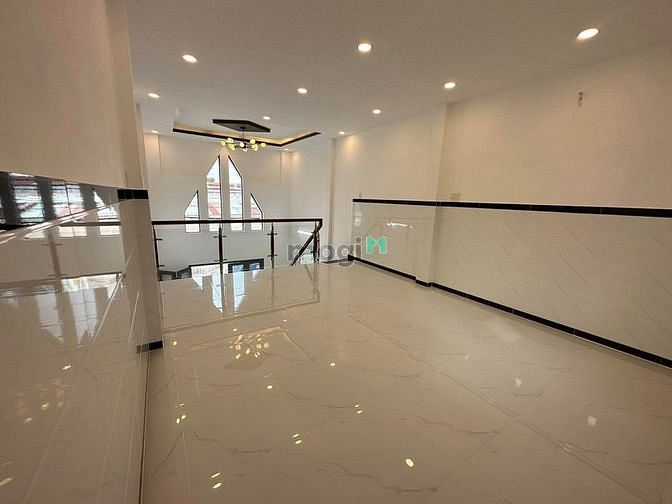 Hình ảnh Nhà Nguyên Căn 60m2: 1 Trệt + 1 Lửng