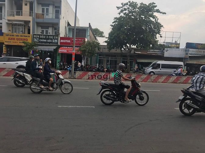 Hình ảnh Bán đất tân phú, góc 2 mặt tiền, đã lên hết thổ cư, không có lộ giới