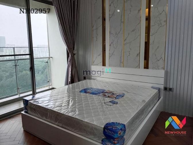 Hình ảnh Nhà đẹp Cho thuê C/h Midtown,Q7- 135m2, 3pn, 2wc- 48tr Full nt