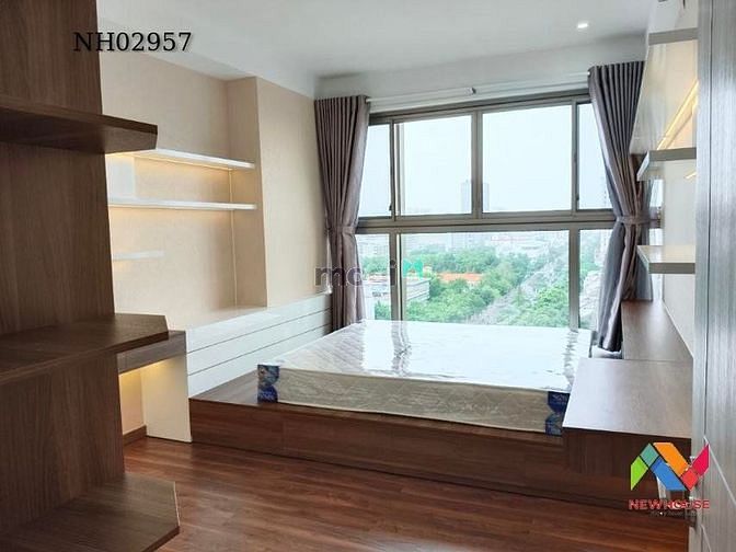 Hình ảnh Nhà đẹp Cho thuê C/h Midtown,Q7- 135m2, 3pn, 2wc- 48tr Full nt