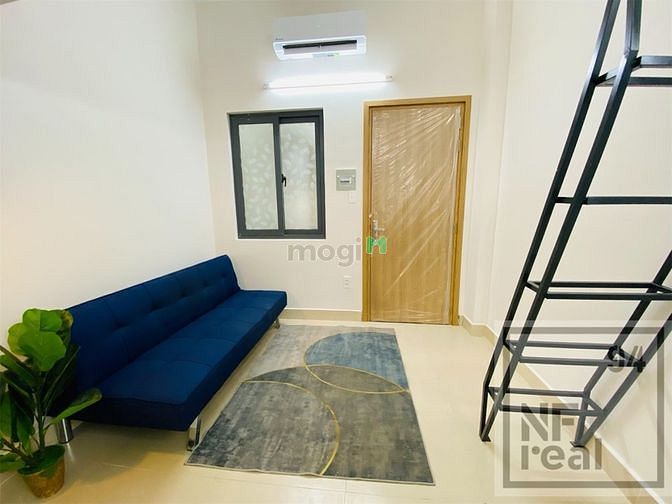 Hình ảnh (Duplex) Căn Gác Có Cửa Sổ Đối Diện Etown Tân Bình