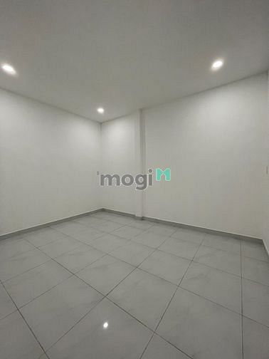 Hình ảnh Cho thuê nhà HXH Lê Quang Định, Phường 7, Bình Thạnh
