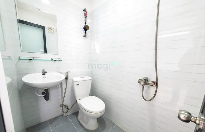 Hình ảnh Duplex cửa sổ lớn giá rẻ đã có mặt tại Tân Bình gần tòa Etown