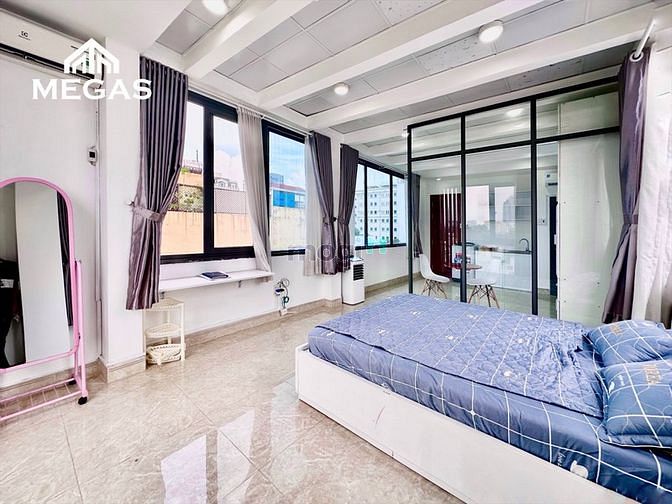 Hình ảnh Căn Hộ Full Nội Thất Mặt Tiền Bancol Giá Rẻ Quận 1