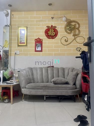Hình ảnh Bán gấp nhà Cách Mạng Tháng Tám.Quận 3.
