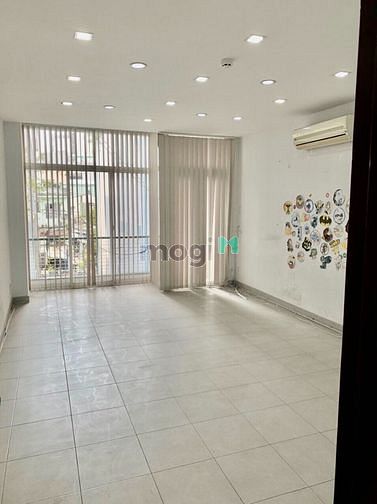Hình ảnh Cho thuê nhà mặt tiền thụt Thạch Thị Thạch, P. Tân Định, Q. 1, DTSD :
