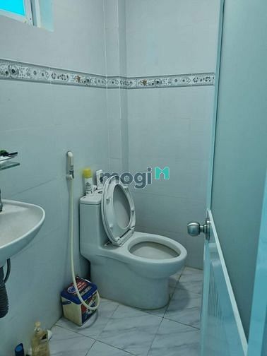 Hình ảnh QUẬN 3 ngay CẦU KIỆU gần MẶT TIỀN HAI BÀ TRƯNG 35M2 chỉ nhỉnh 4 tỷ
