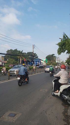 Hình ảnh cho thuê nhà kinh doanh . cách mạng tháng 8