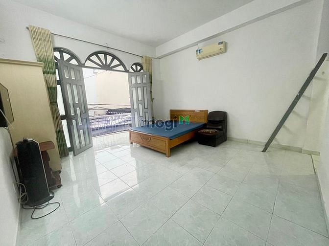Hình ảnh Phòng gác cho thuê, khu Sân Bay P2 Tân Bình