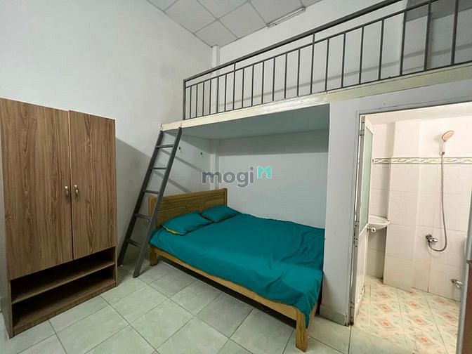 Hình ảnh Phòng gác cho thuê, khu Sân Bay P2 Tân Bình