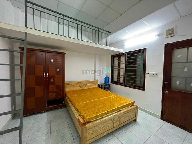 Hình ảnh Phòng gác cho thuê, khu Sân Bay P2 Tân Bình