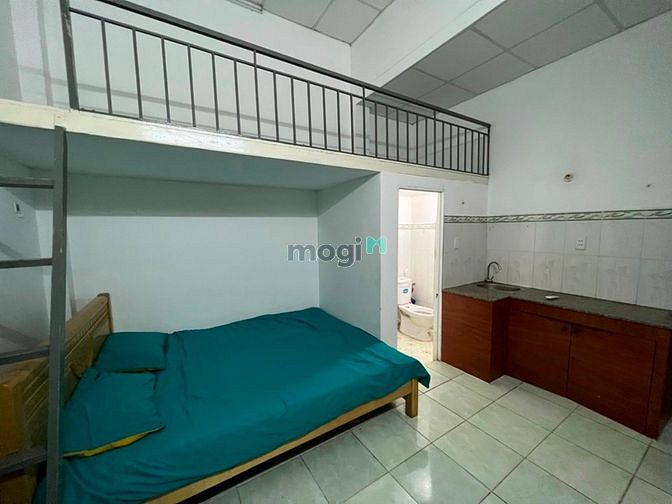 Hình ảnh Phòng gác cho thuê, khu Sân Bay P2 Tân Bình
