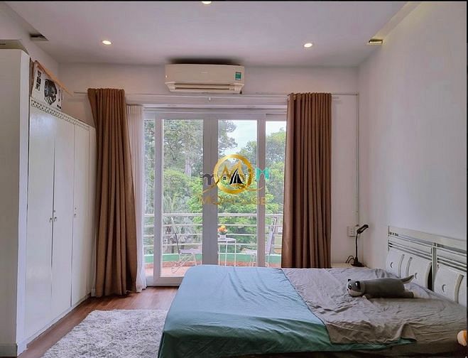 Hình ảnh Trang Chủ MB66.COM / Đăng Ký Tặng 66K cao cấp balcony view MB66 là nhà cái uy tín hàng đầu tại Việt Nam Tao Đàn, gần Dinh Độc Lập