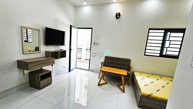 Hình ảnh Căn Hộ Mini Ban Công Full Nội Thất Ngay CV Hoàng Văn Thụ Tân Bình