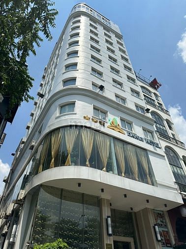 Hình ảnh Cho thuê nhà MP Phan Đình Phùng 200m2 x 8T, MT8M.Thông sàn - thang máy