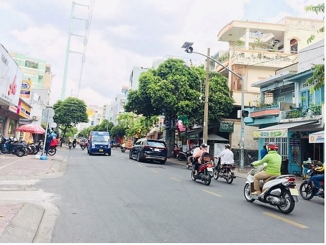 Hình ảnh MẶT TIỀN BÌNH THỚI, Gần Vòng Xoay Lê Đại Hành.