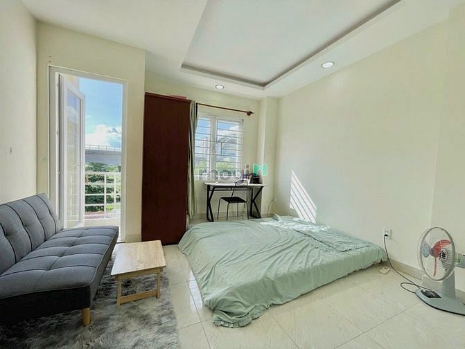 Hình ảnh Ban công full nôị thất, view Land Mark