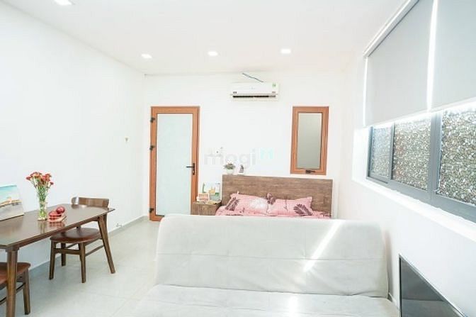 Hình ảnh Studio Full Nội Thất Cửa Sổ Lớn Thoáng Mát