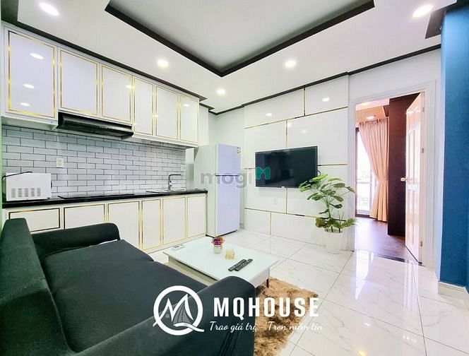 Hình ảnh Căn Hộ Studio Full Nội Thất Banlcon Gần Vòng Xoay Dân Chủ