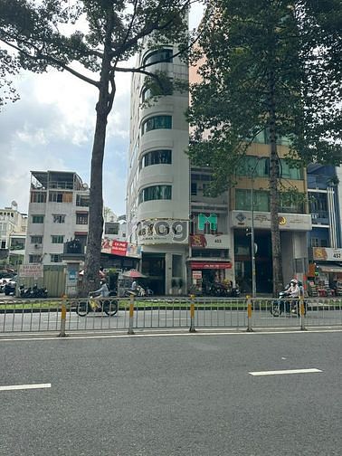 Hình ảnh Cho thuê nhà góc 2MT Trần Hưng Đạo