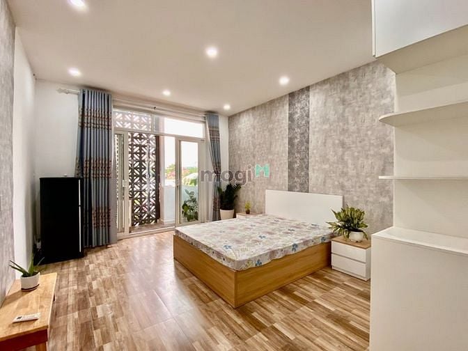 Hình ảnh Cho Thuê Căn Hộ Studio Ban Công Gần Đh Văn Hiến _Tân Bình