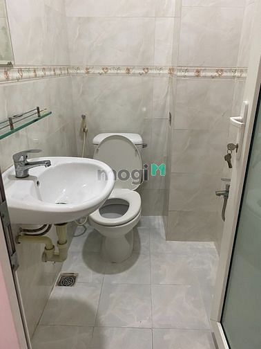 Hình ảnh Cho thuê nhà Trần Quang Diệu, p14, Quận 3