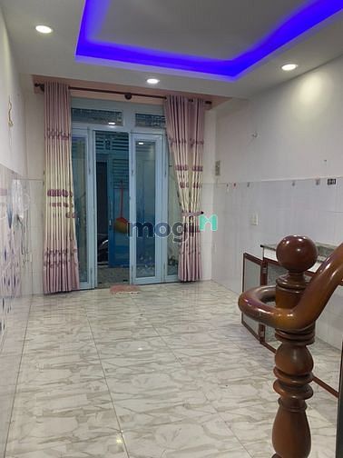 Hình ảnh Cho thuê nhà Trần Quang Diệu, p14, Quận 3