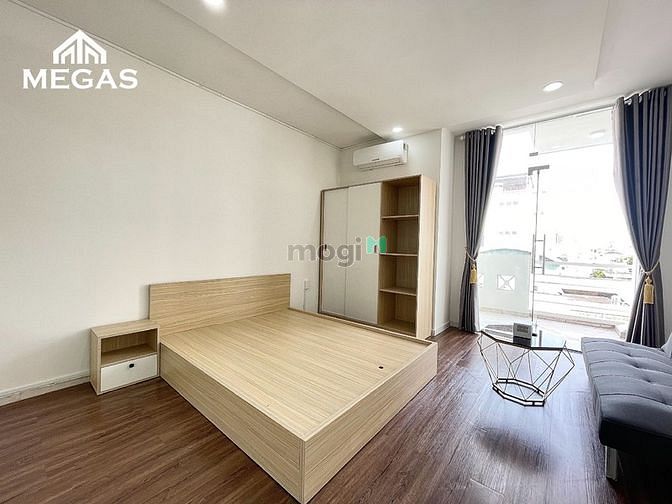 Hình ảnh Cho Thuê Căn Hộ 1 Phòng Ngủ Bancol Mới 100% Giá Rẻ Quận 1