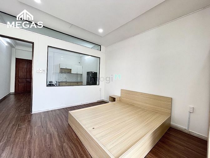 Hình ảnh Cho Thuê Căn Hộ 1 Phòng Ngủ Bancol Mới 100% Giá Rẻ Quận 1