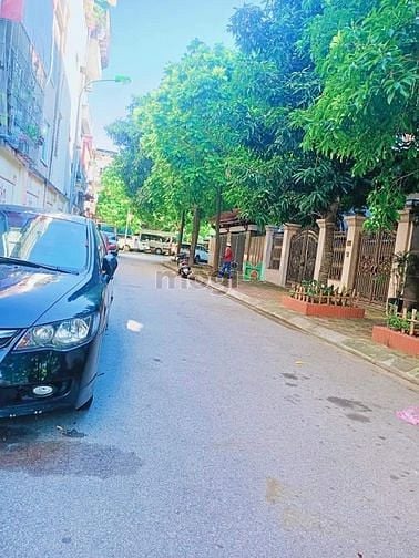 Hình ảnh Hiếm!chỉ hơn 2 tỷ sở hữu căn nhà mơ ước phố Cổ Linh Thạch Bàn,