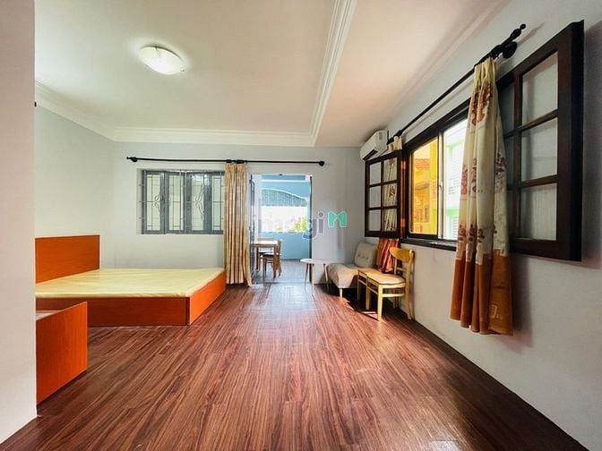 Hình ảnh Căn Hộ 2PN Ban Công Full Nội Thất Gần BigC Miền Đông_ Quận 10