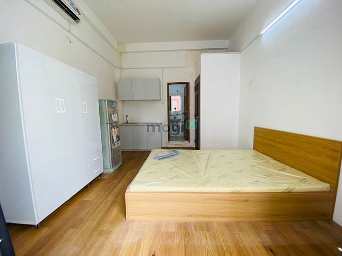 Hình ảnh Cho Thuê Căn Hộ Studio Ban Công Gần DH Hoa Sen_Quận 10