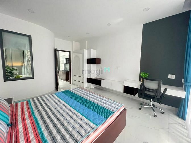 Hình ảnh Cho Thuê Căn Hộ 1 Phòng Ngủ Có Bancol Giá Rẻ Quận 3