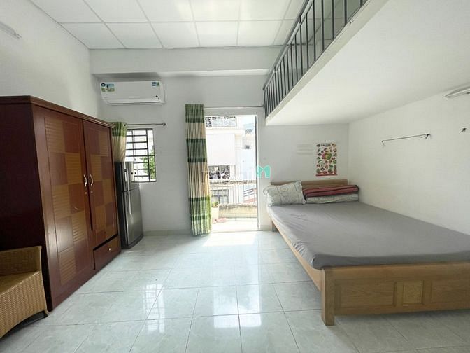 Hình ảnh Duplex đối diện sân bay, đầy đủ nội thất, balcony quận Tân Bình
