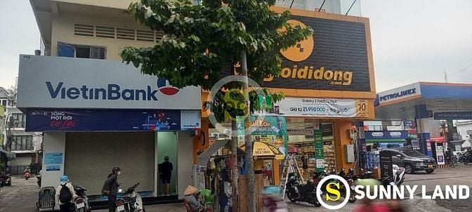 Hình ảnh Cho thuê góc 2mt trần hưng đạo q5