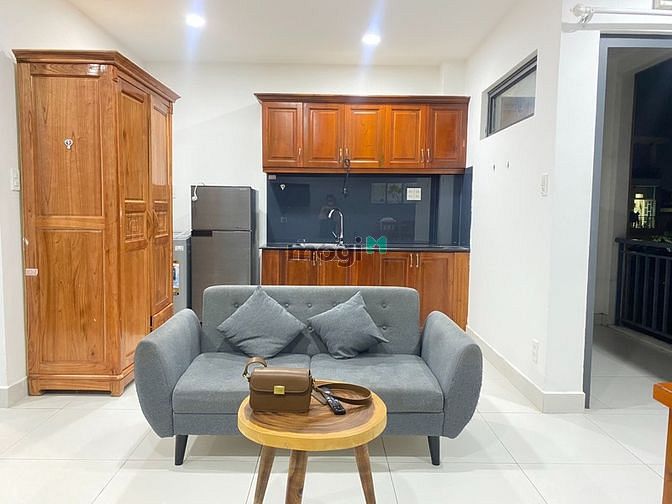 Hình ảnh Cho thuê studio gần Etown, full nội thất, có balcony, quận Tân Bình