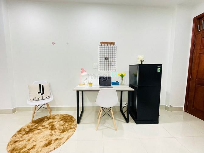 Hình ảnh Studio Cửa Sổ Lớn Cực Thoáng Trung Tâm Gần Lotte Quận 7