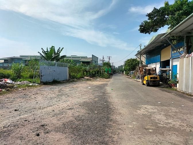 Hình ảnh Bán đất góc 2 mt tiền lân, gần ql 1a, đường xe container, dân cư đông