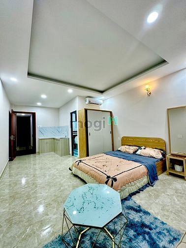 Hình ảnh Cho thuê CHDV phòng ban công rộng 40m2 tại Nơ Trang Long Bình Thạnh
