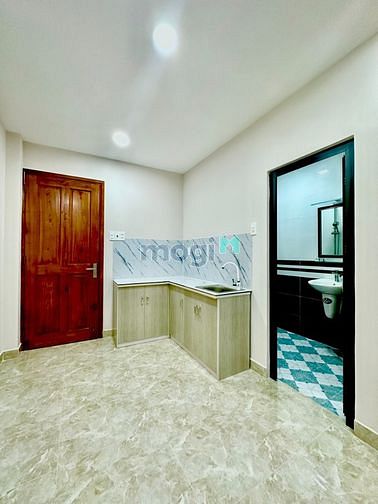 Hình ảnh Cho thuê CHDV phòng ban công rộng 40m2 tại Nơ Trang Long Bình Thạnh