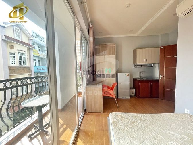 Hình ảnh Cho thuê studio có balcony gần khu K300, đủ đồ, có balcony, Tân Bình