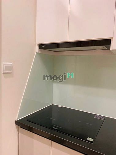 Hình ảnh Vinhomes grand Park cho thuê studio 30m có bếp rèm