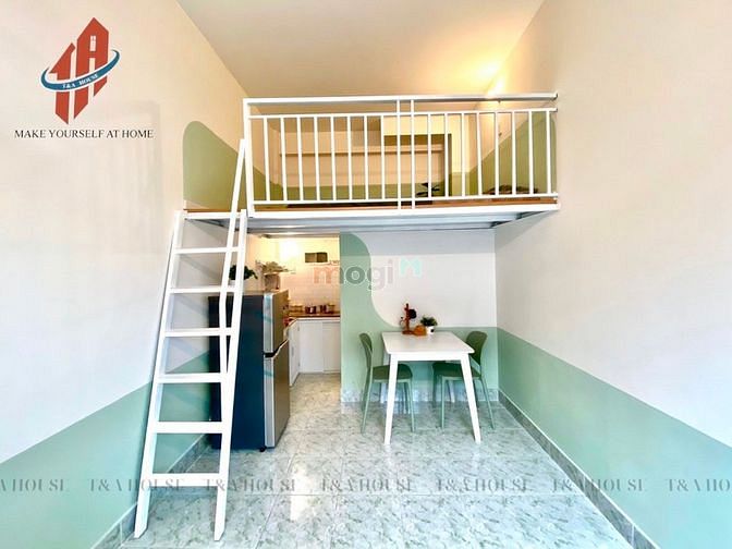 Hình ảnh Chỉ 4tr3 thuê ngay duplex ban công full nội thất KCX Tân Thuận Q7