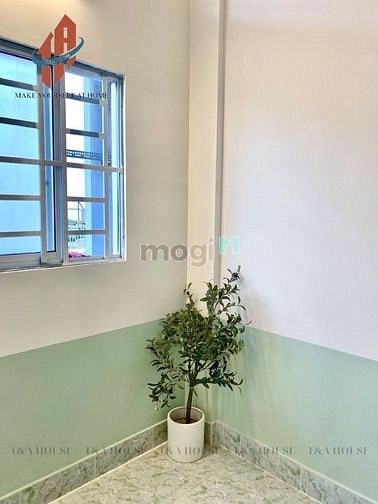 Hình ảnh Chỉ 4tr3 thuê ngay duplex ban công full nội thất KCX Tân Thuận Q7