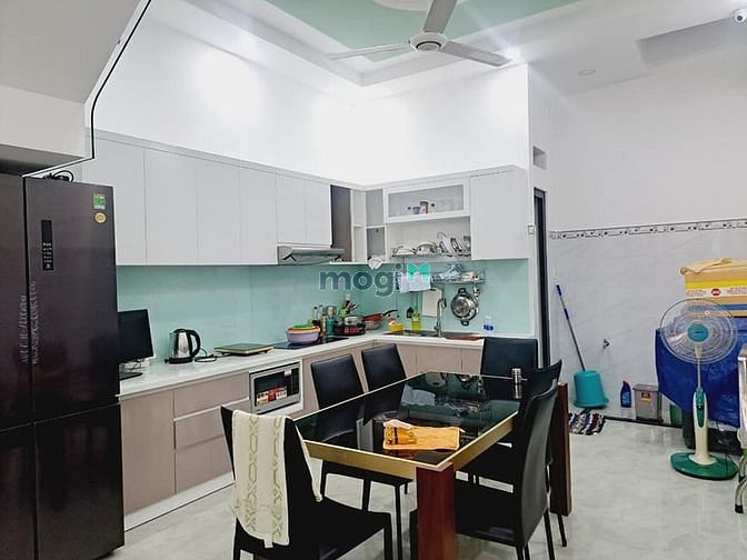 Hình ảnh Lạc Long Quân Sát Chợ Tân Bình  , 5 TẦNG ,7PN NHỈNH 6 TỶ