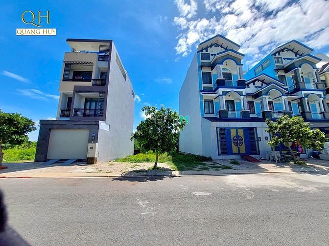 Hình ảnh Chỉ từ 2.8tỷ sở hữu ngay lô đất vàng tại ngã tư Võ Văn Kiệt.