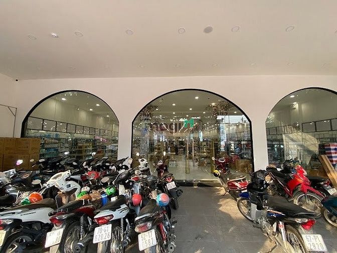 Hình ảnh Trống mặt bằng vị trí trung tâm, Q7 Nguyễn Thị Thập, DT lớn 15x35m