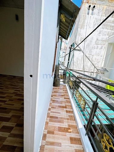 Hình ảnh Nhà Tân Phú - Xe hơi sát nhà - Hẻm thông - Chỉ hơn 3tỷ