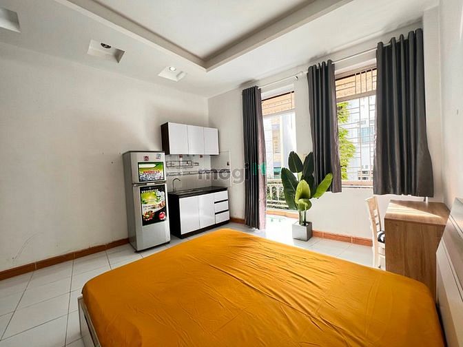 Hình ảnh Cho Thuê Căn Hộ Giá Tốt Nội Thất Mới Có Bancol Cửa Sổ Quận 3